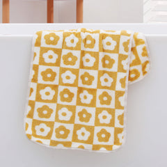 3pcs Plum Blossom & Coral Fleece Household Towels, 13 7x29 5in