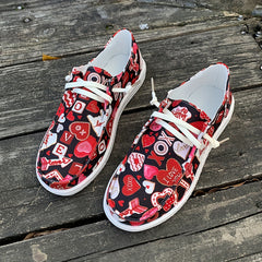 Women's Skateboard Shoes with Love Pattern Decoration Flat Lace-up Canvas Shoes