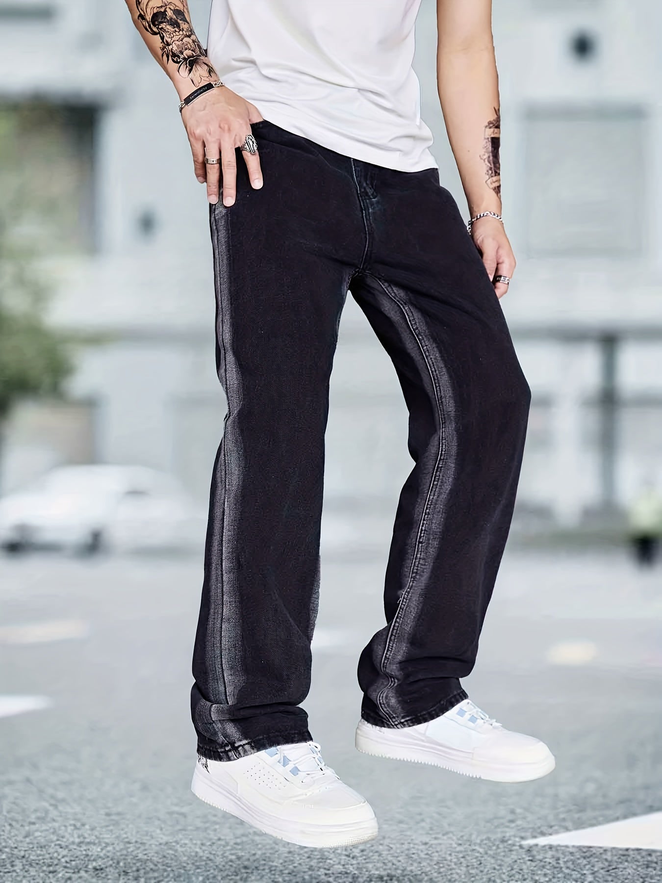 Men's Casual Distressed Straight Leg Jeans with Pockets