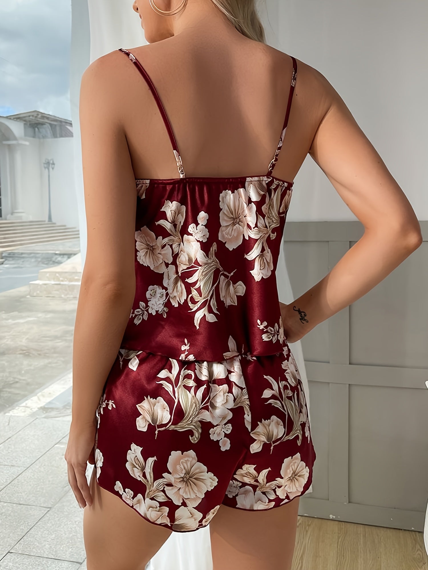 Floral Print Pajama Set Sleeveless Cami Top & Shorts
