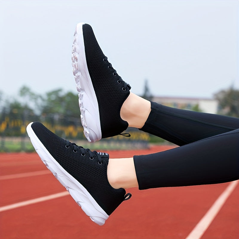 Women's Lace up Outdoor Running Shoes Non slip Mesh Sneakers