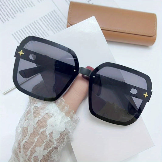 Large Square Sunglasses Metal Flower Letter Gradient UV400