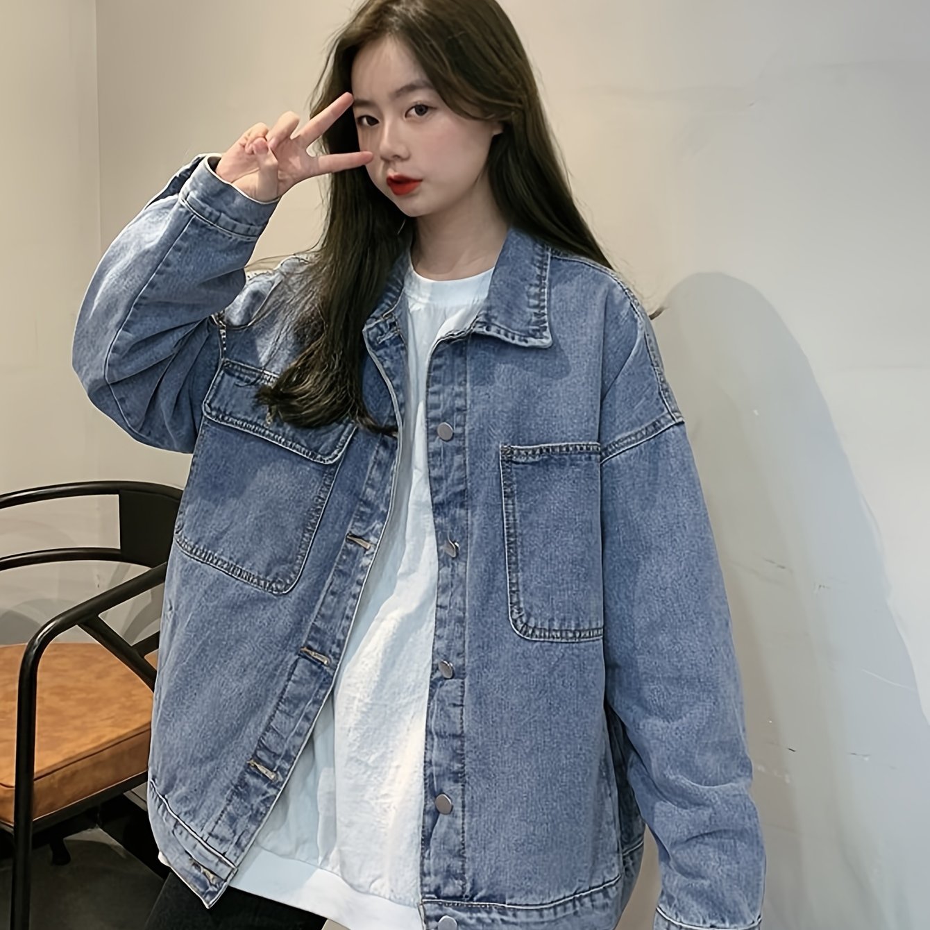 Women's Loose Fit Denim Jacket Single Breasted Button