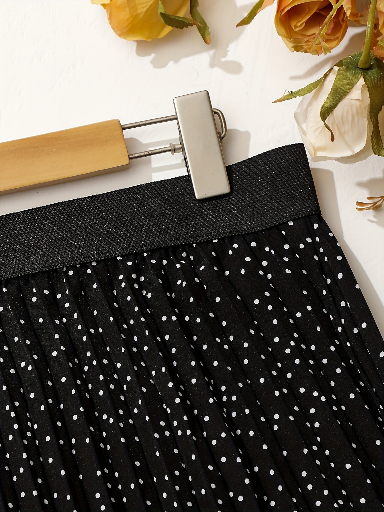  Polka Dot Print Elastic A line Pleated Skirt