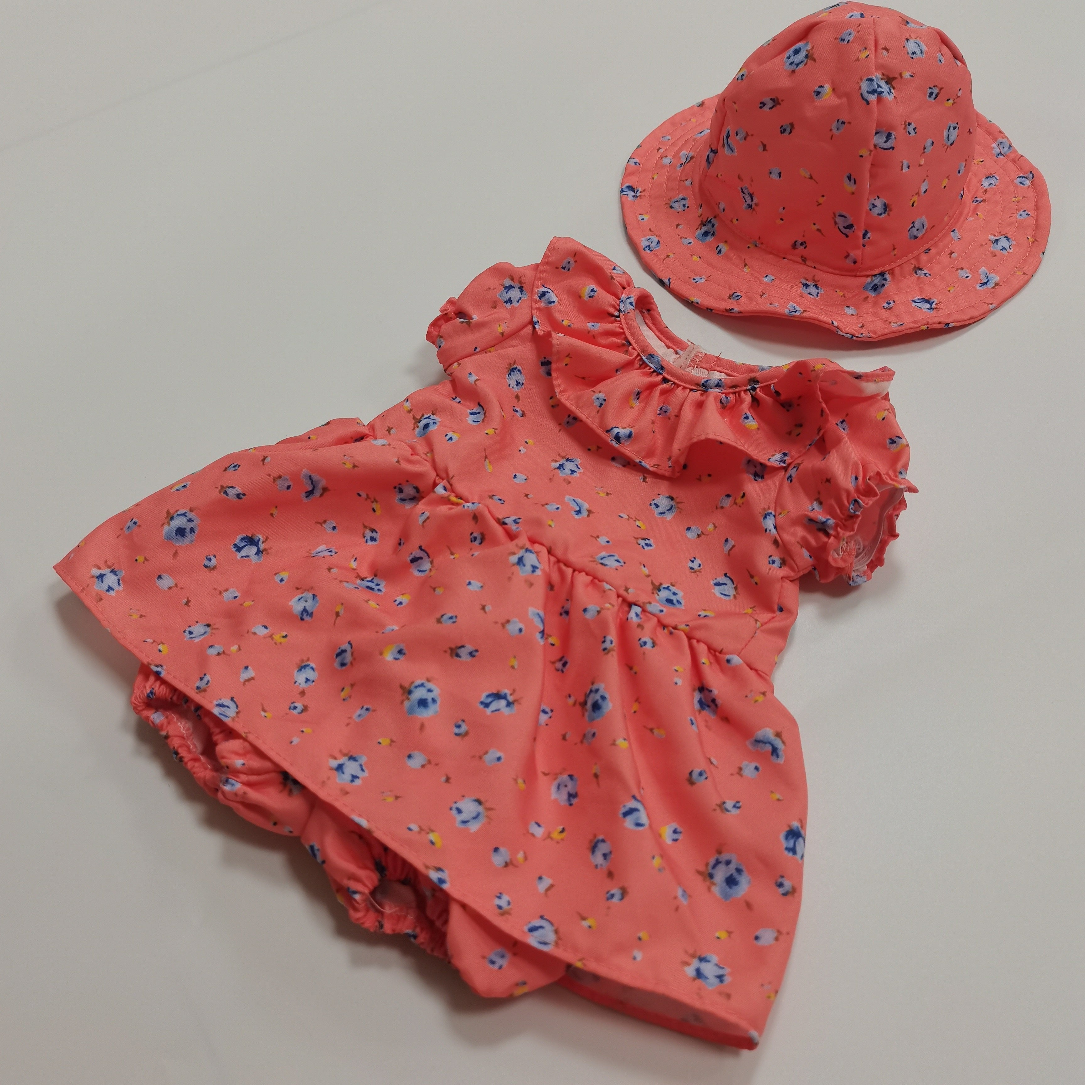 Dollhouse Doll Outfit Set with Matching Hat - Festive Christmas Gift