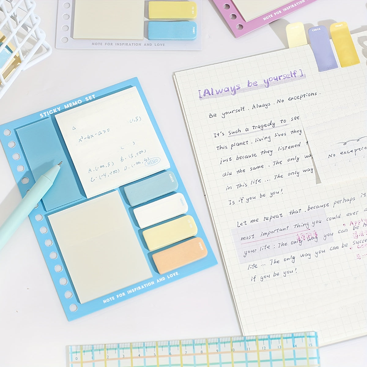 Four Sizes Checkered Sticky Notes 210 Sheets