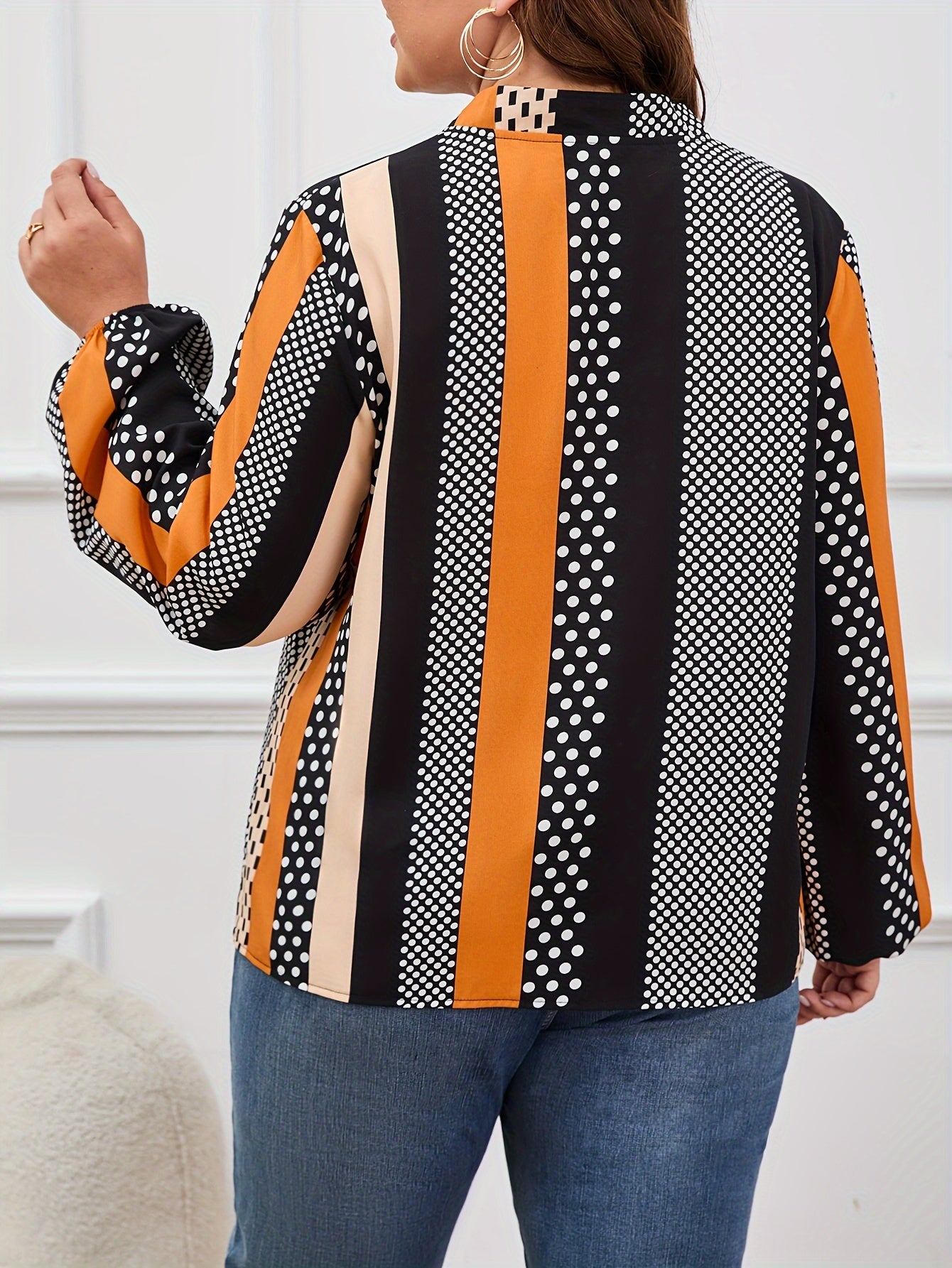  Dot Print Lantern Sleeve V Neck Blouse
