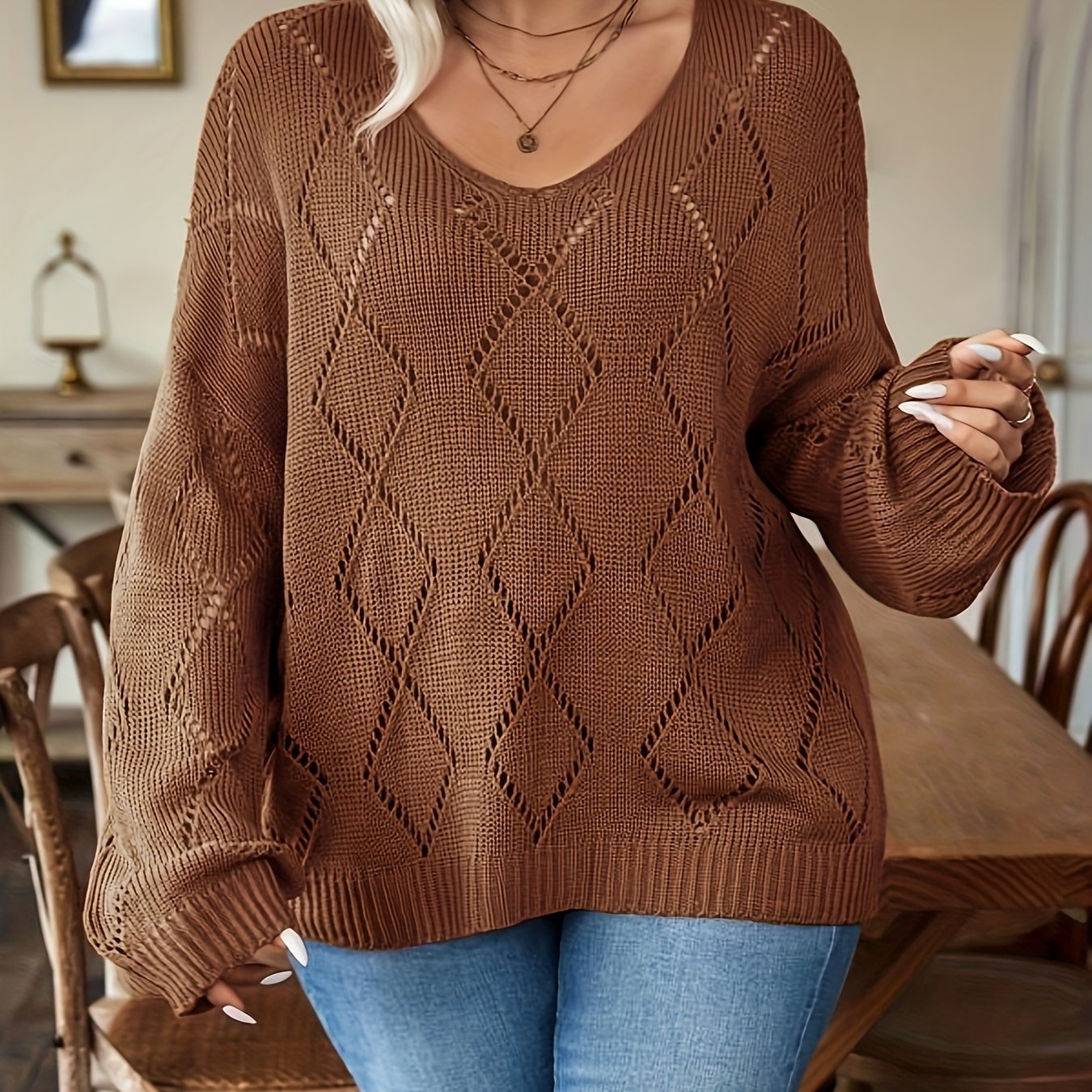  Solid Argyle Pattern Knit Top