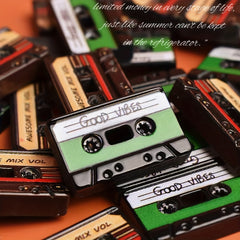 2pcs Mini Retro Cassette Tape Figurines for Dollhouse Decor