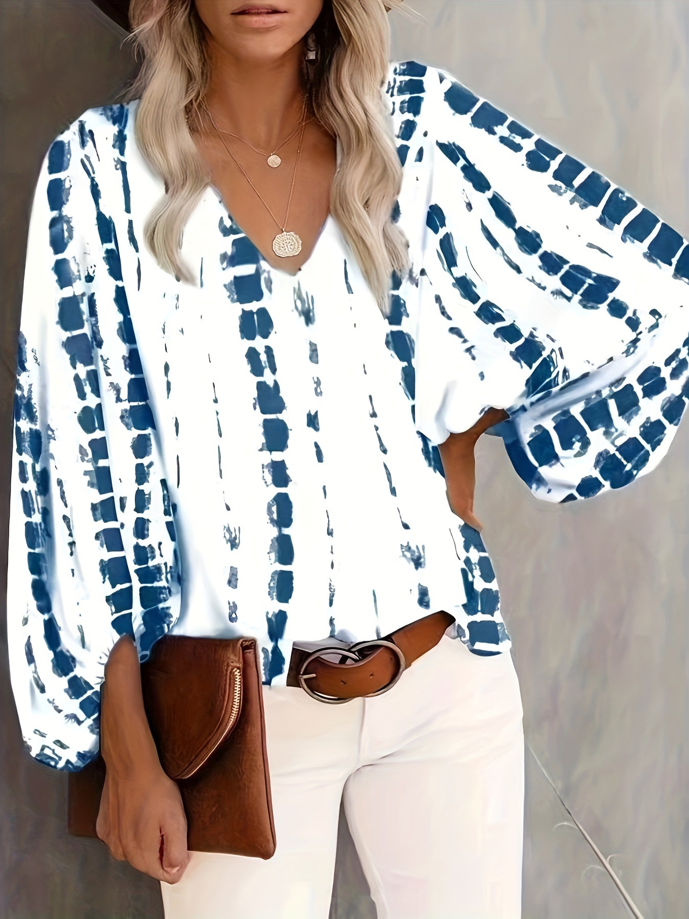  Casual Blouse Women's V Neck Lantern Sleeve Top