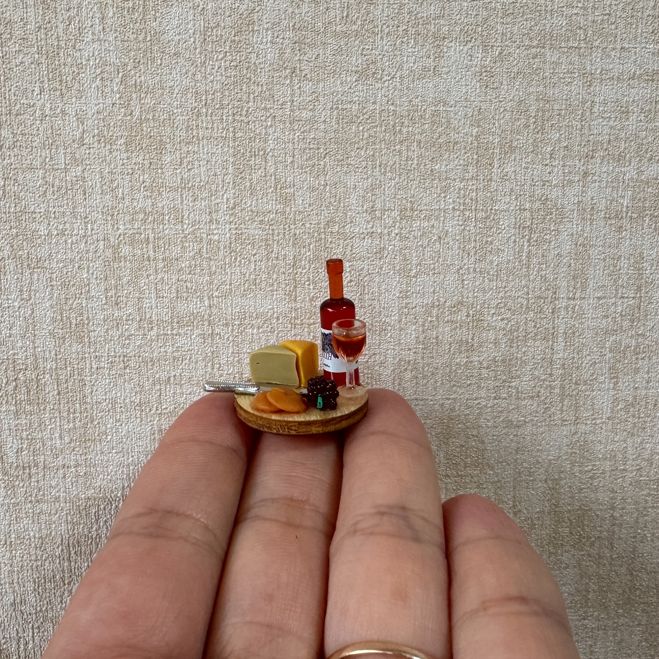 Dollhouse Accessories Mini Cakes Wine Glasses & More - Perfect for Decor