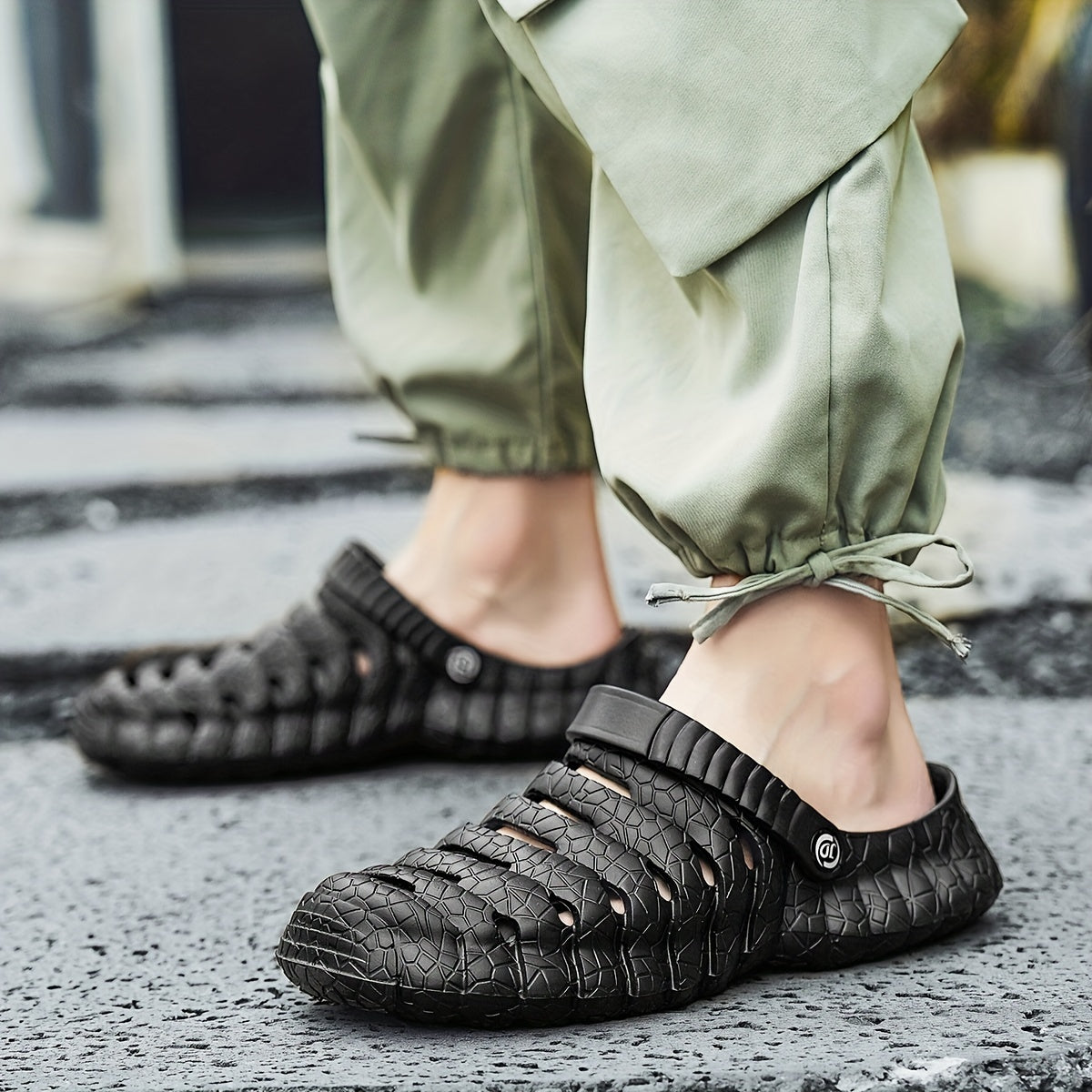 Men's Lightweight Comfy Clogs Hollow Out Non Slip Garden Shoes