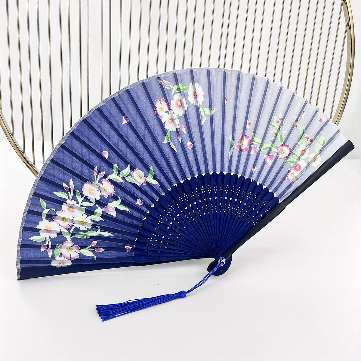 Vintage Flower Folding Fan Dance Performance Fan With Tassel