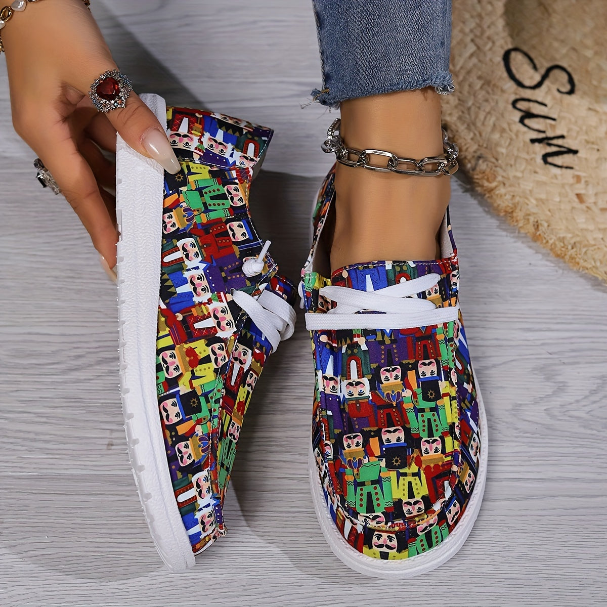 Nutcracker Cartoon Pattern Outdoor Skateboarding Shoes