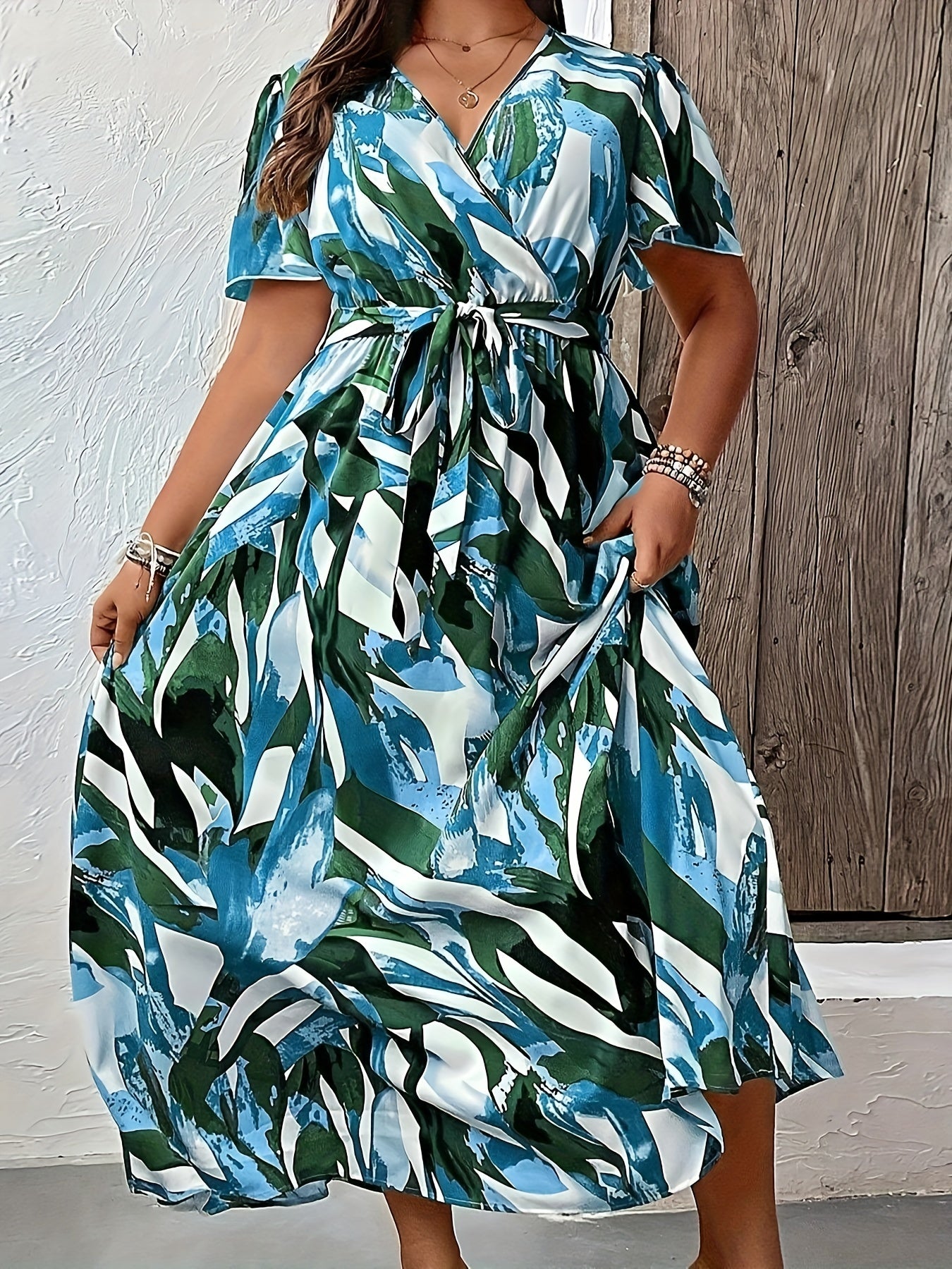  Allover Print Short Sleeve Maxi Dress With Belt