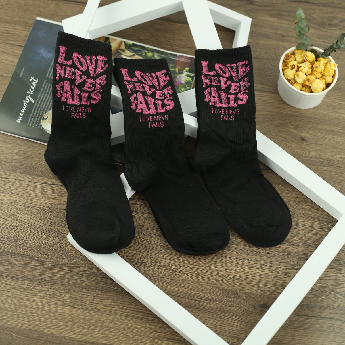 3 Pairs Men's Street Style Skateboard Socks