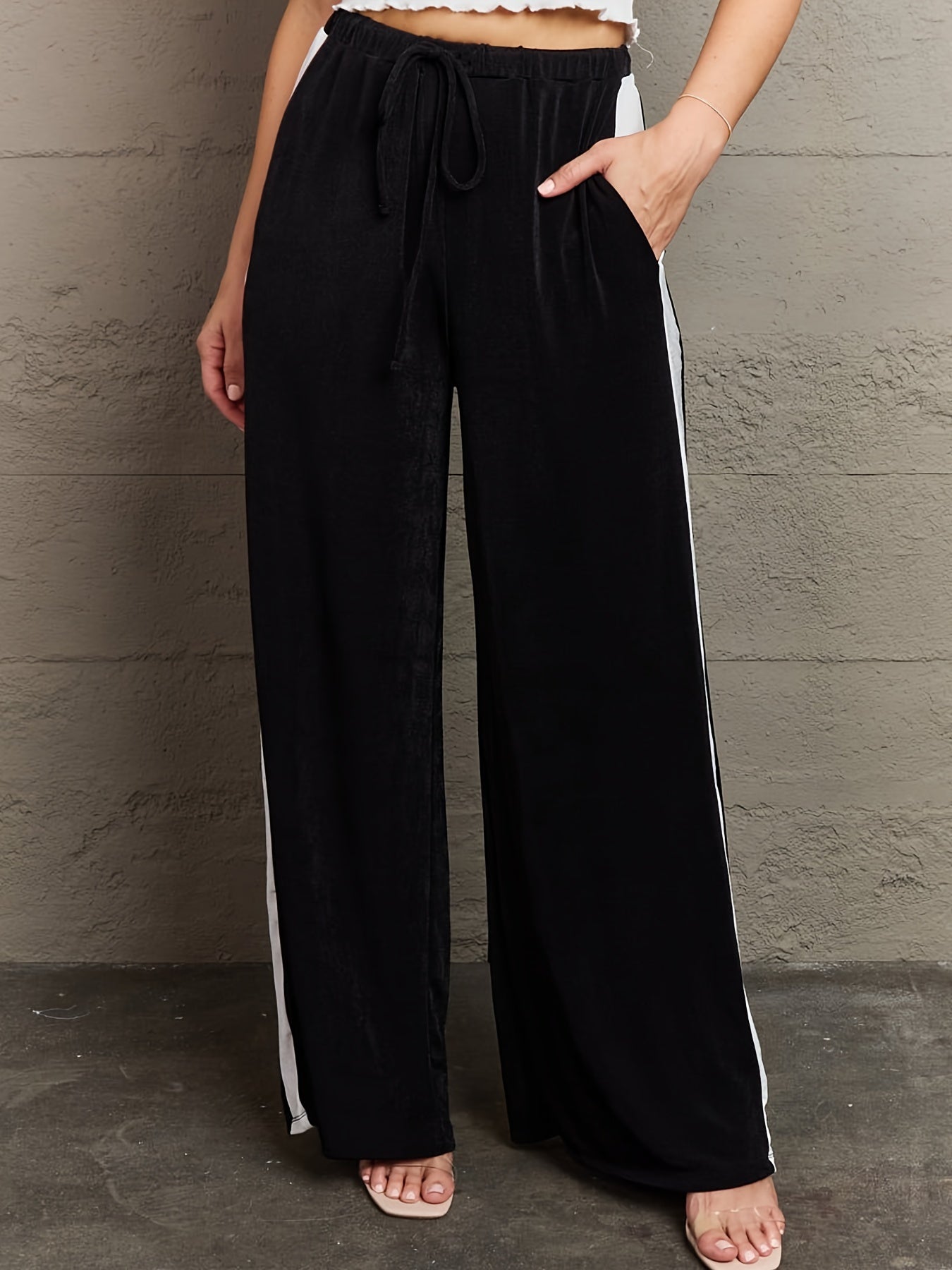 Sporty Plus Size Striped Print Side Tie Waist Loose Trousers