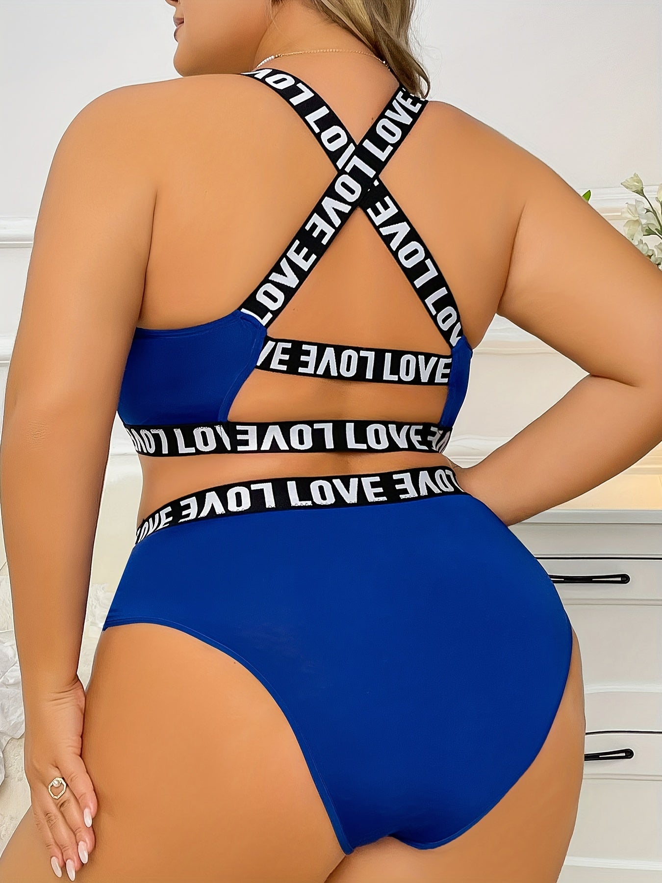  Sports Lingerie Set Letter Tape Criss Cross Back Bra & Pa