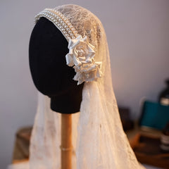 Vintage Romantic High End Lace Headpiece Veil with Pearls