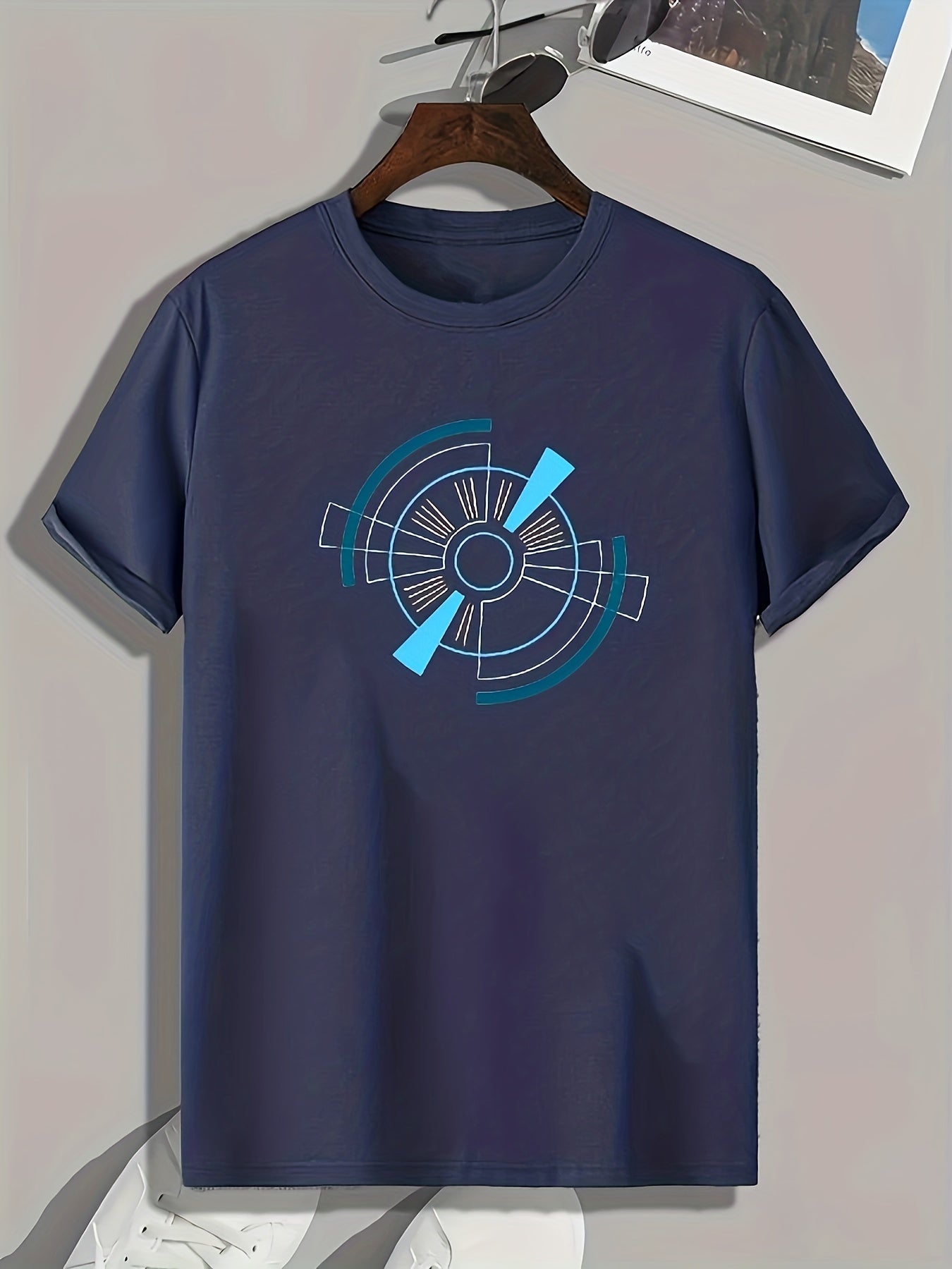 Disk Pattern Print Men's Comfy Sports T-shirt
