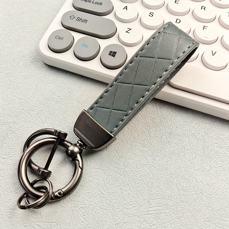 PU Leather Car Keychain with Anti Lost D Ring Key Chain for Men Women