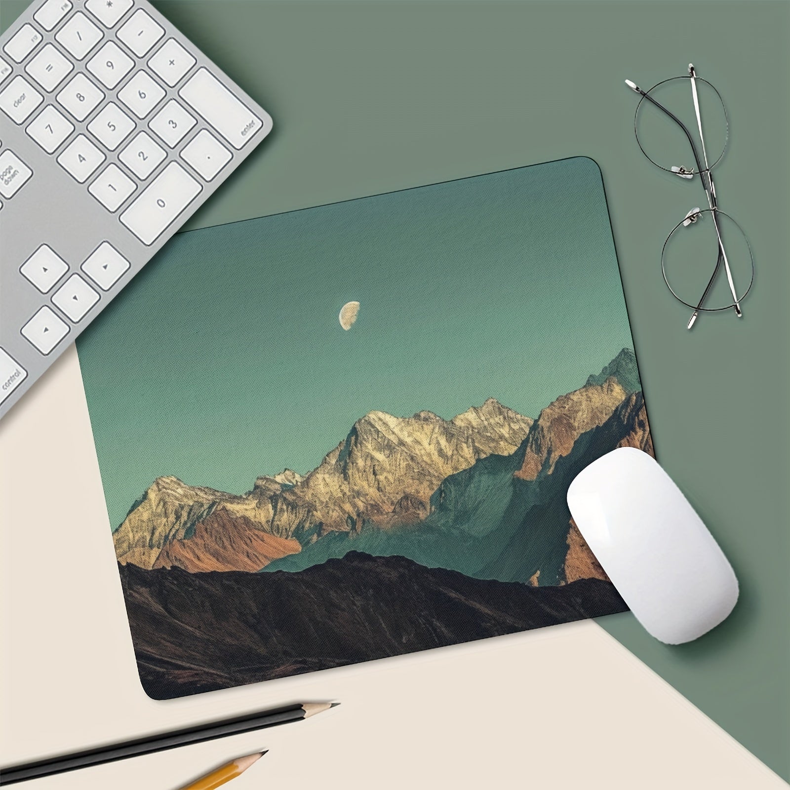 Large Gaming Mouse Pad Durable Stitched Edges Smooth Surface Control