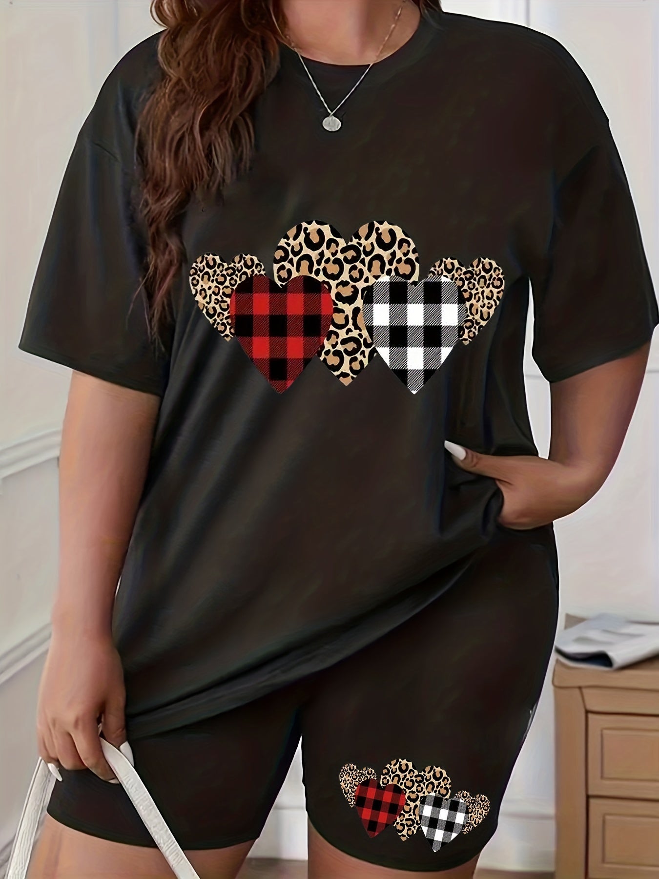  Gingham & Leopard Print Tee & Shorts Set