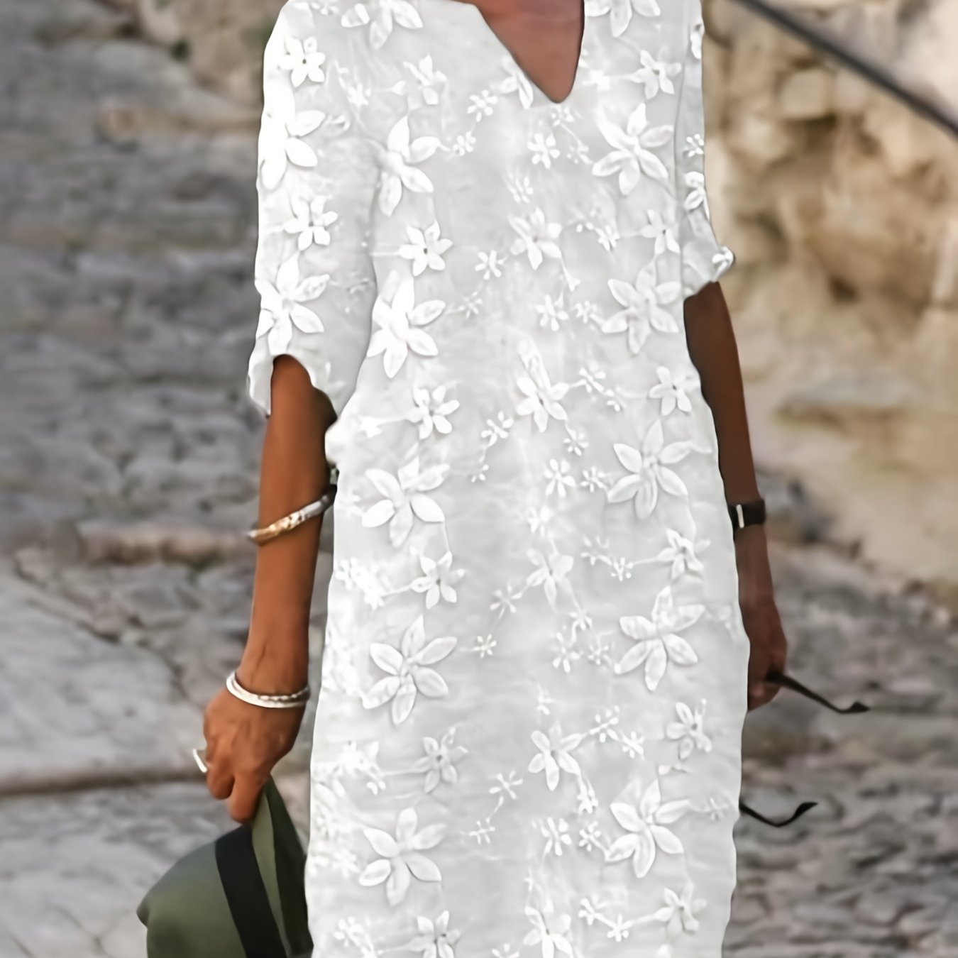  Floral Embroidered Short Sleeve Dress