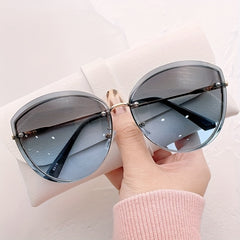 Oversized Cat Eye Sunglasses Gradient Lens UV400