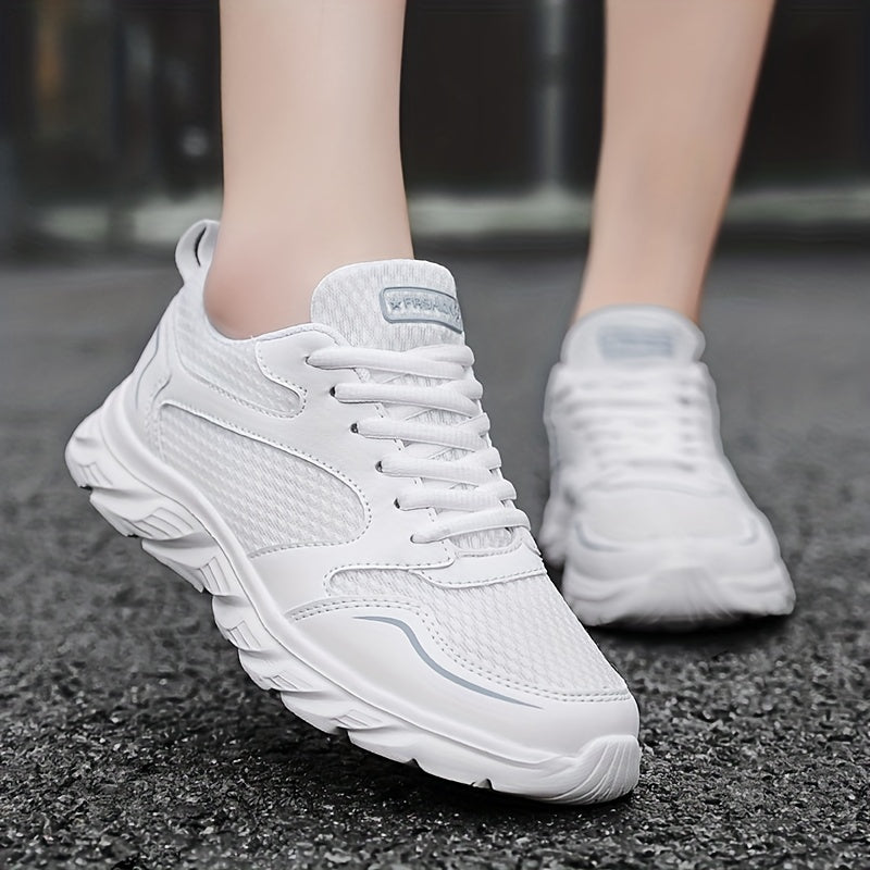 Women's Lightweight Lace-Up Outdoor Running Shoes Soft Sole Mesh Sneakers