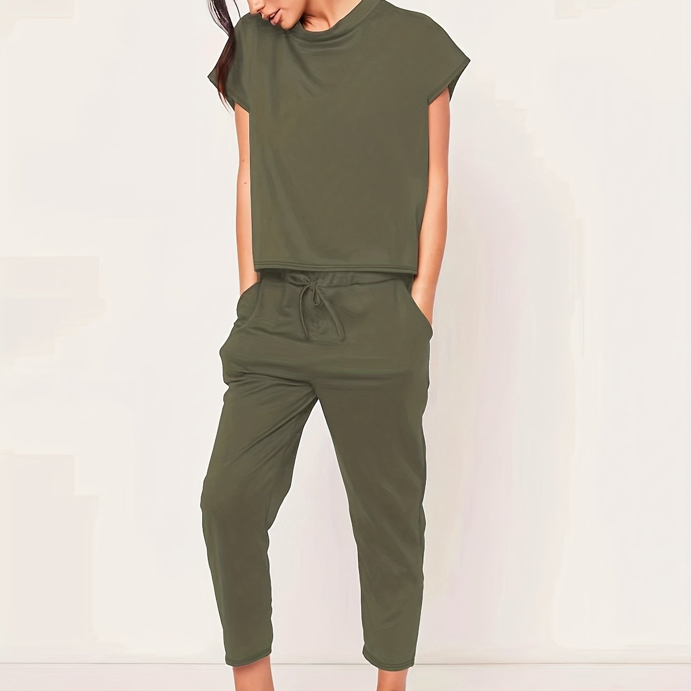 Casual Solid Two Piece Set Short Sleeve Round Neck Tops & Drawstring Cropped Pan