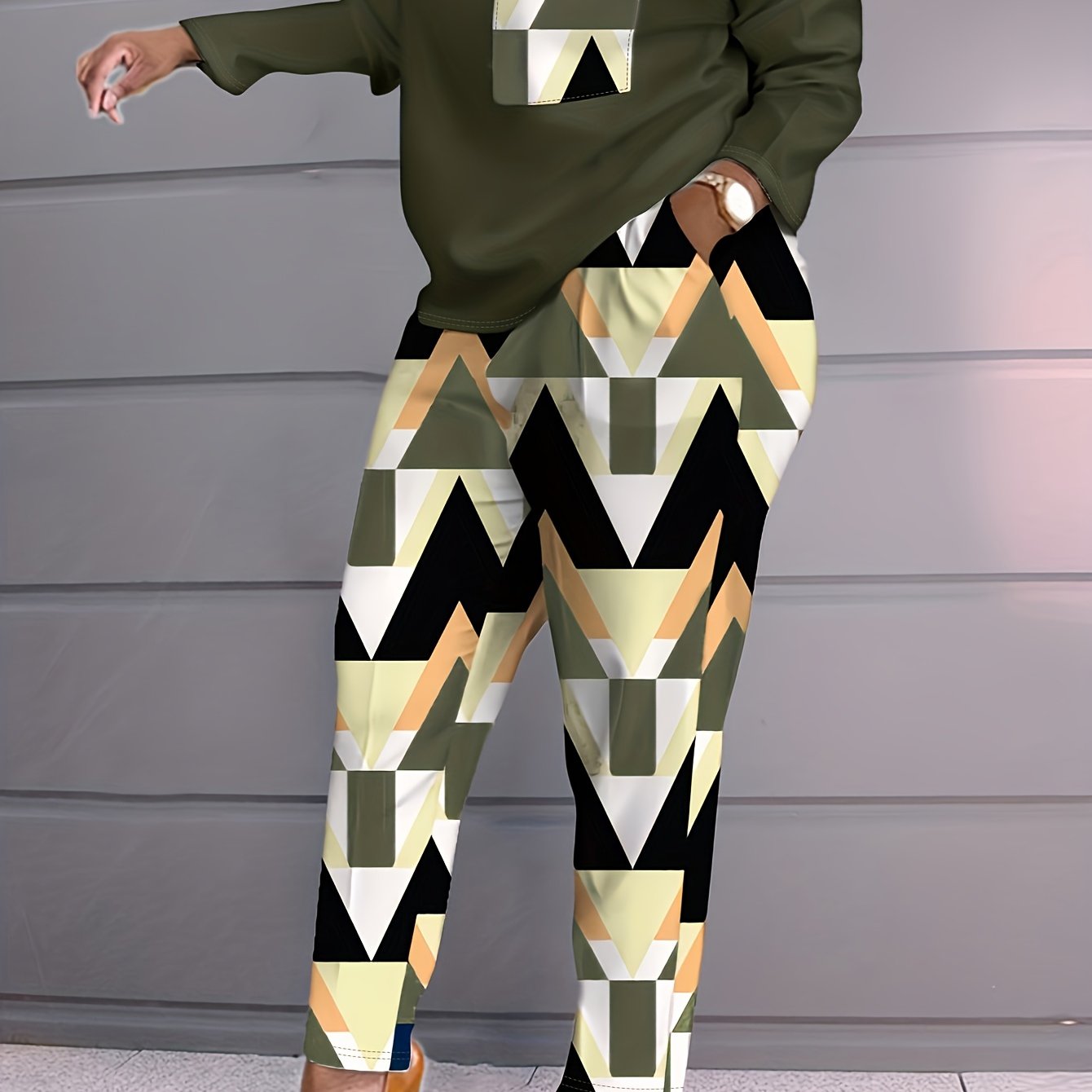  Geo Print Tee & Leggings Set