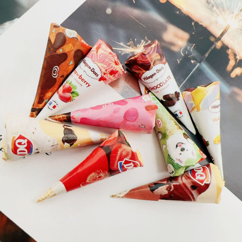 Dollhouse Ice Cream Cones 1:12 Scale Pretend Play Food Set, 2 Random Colors