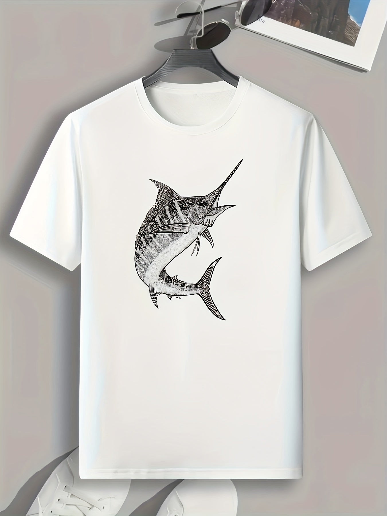 Fish Pattern Print Men's Comfy Sports T-shirt Graphic Tee