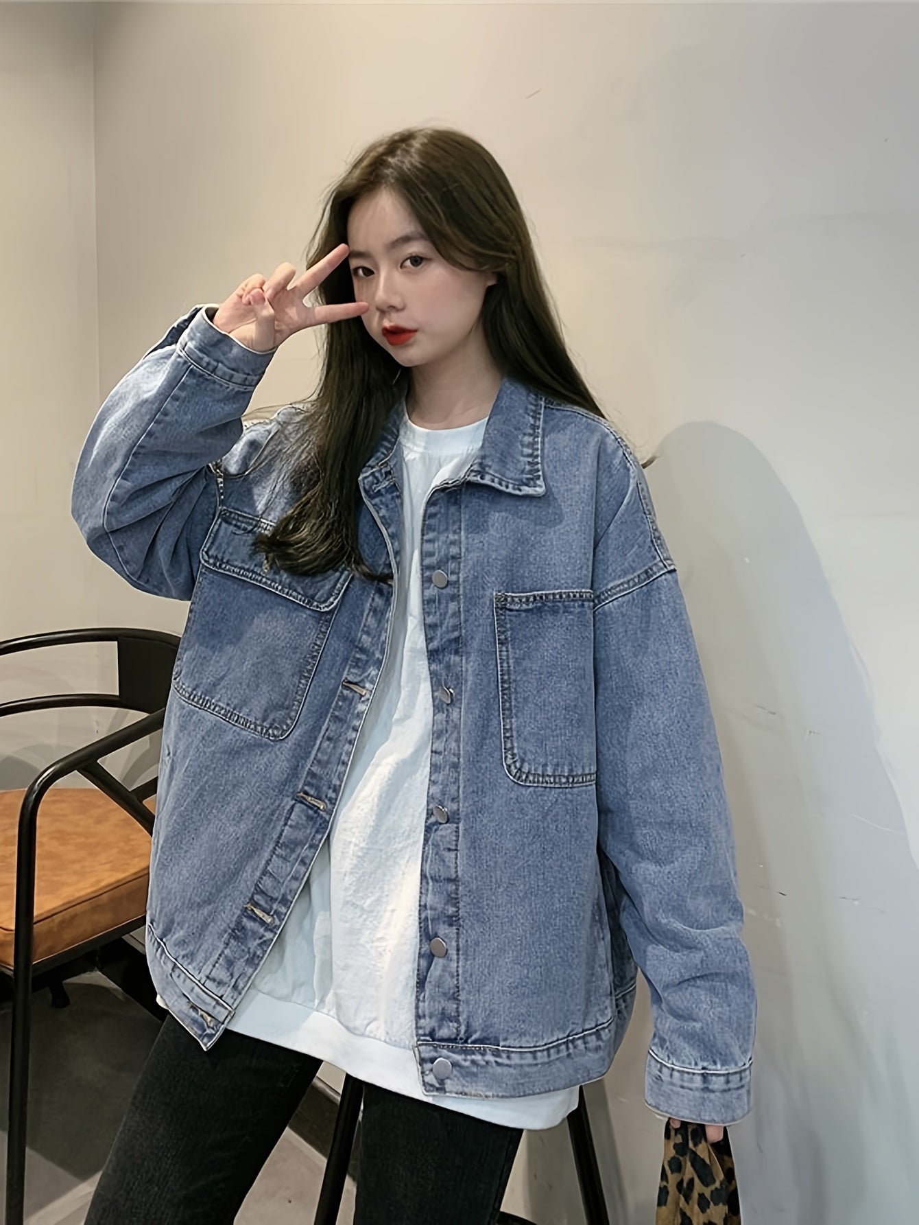 Women's Loose Fit Denim Jacket Single Breasted Button