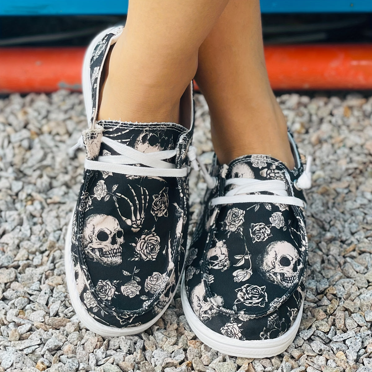 Halloween Scary Skeleton & Floral Print Low Top Sneakers Lightweight