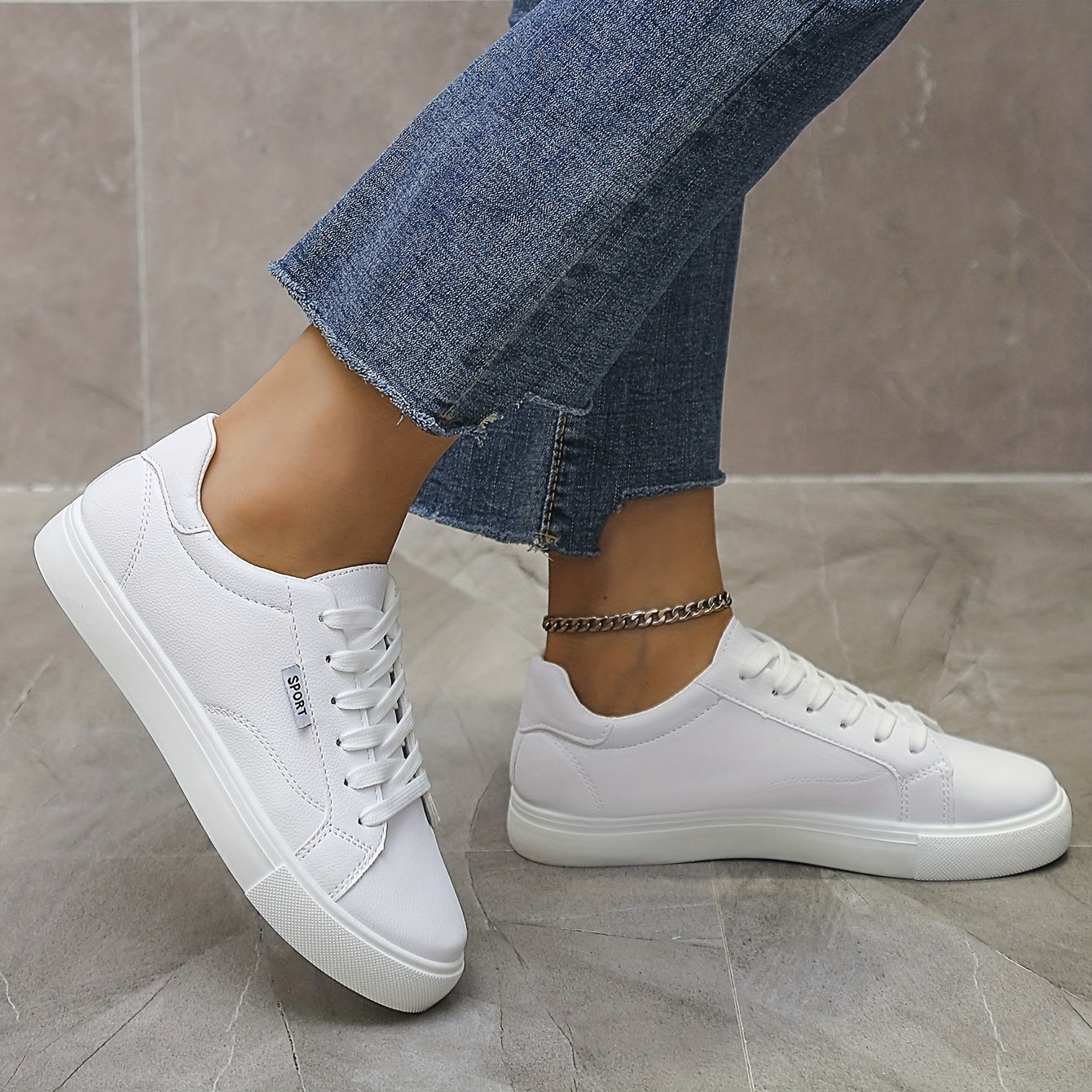 Women's Solid Skate Shoes Casual Lace Up Low Top Lightweight Faux Leather Shoes