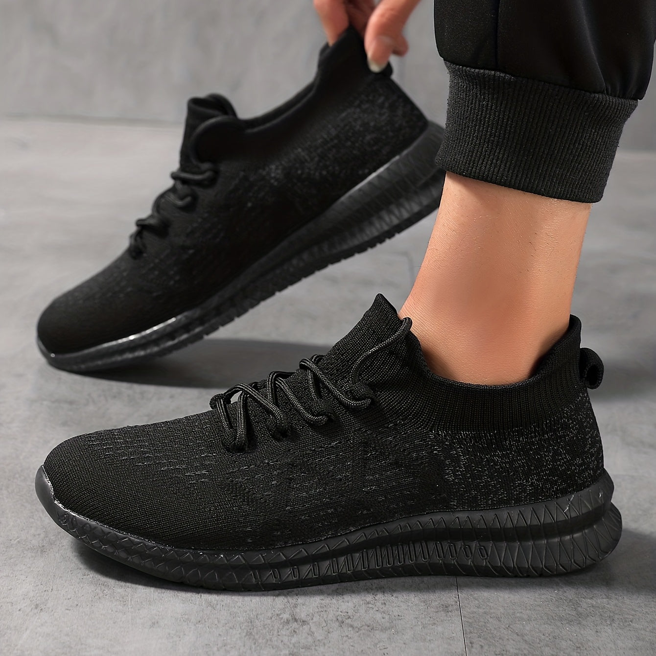 Men's Lightweight Shock Absorbing Running Shoes