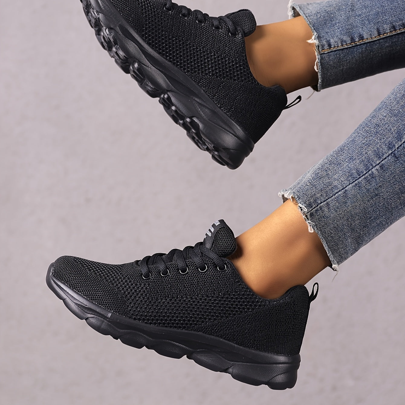 Women's Lightweight Knit Sneakers Casual Breathable Running Shoes