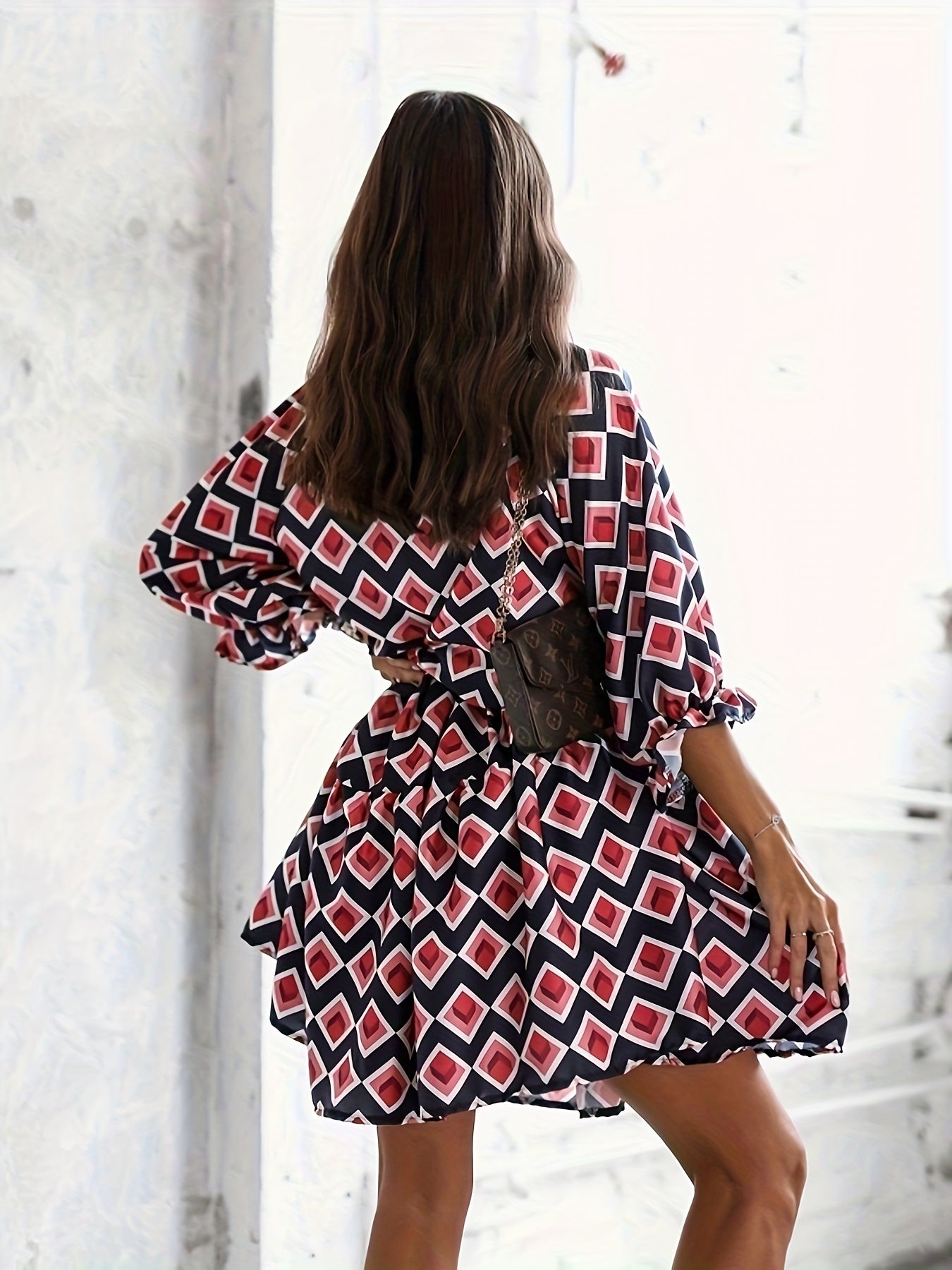  Geometric Print V Neck Dress with Half Sleeves