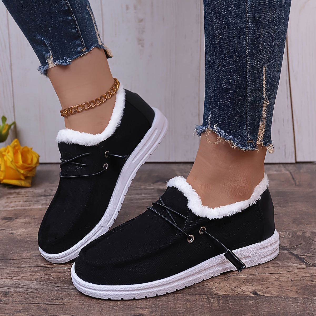 Women's Non-Slip Thickened Sneakers Low Top Warm Sport Shoes