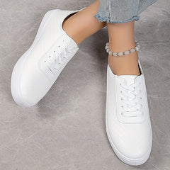 Women's Lace Up Sneakers Low Top Flat Skate Shoes Non Slip Student Shoes