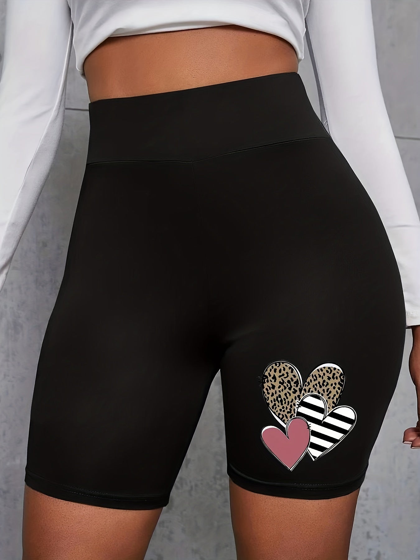  Hearts Print High Rise Stretch Biker Shorts