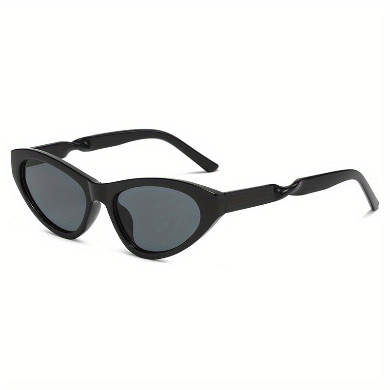 Triangle Frame Sunglasses Solid Gradient Lens Vintage Eyewear