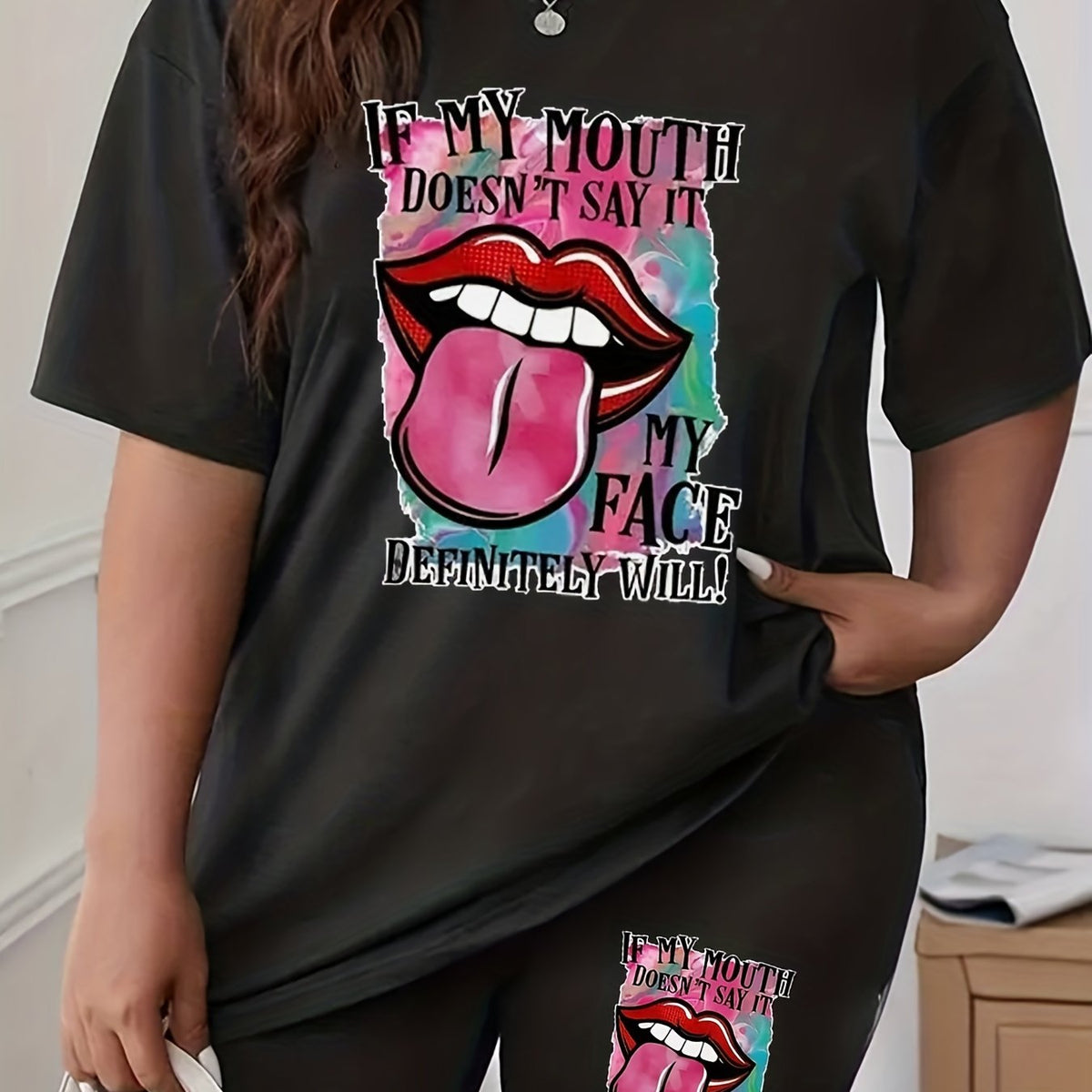  Colorblock Lip & Slogan Print 2 Piece Set