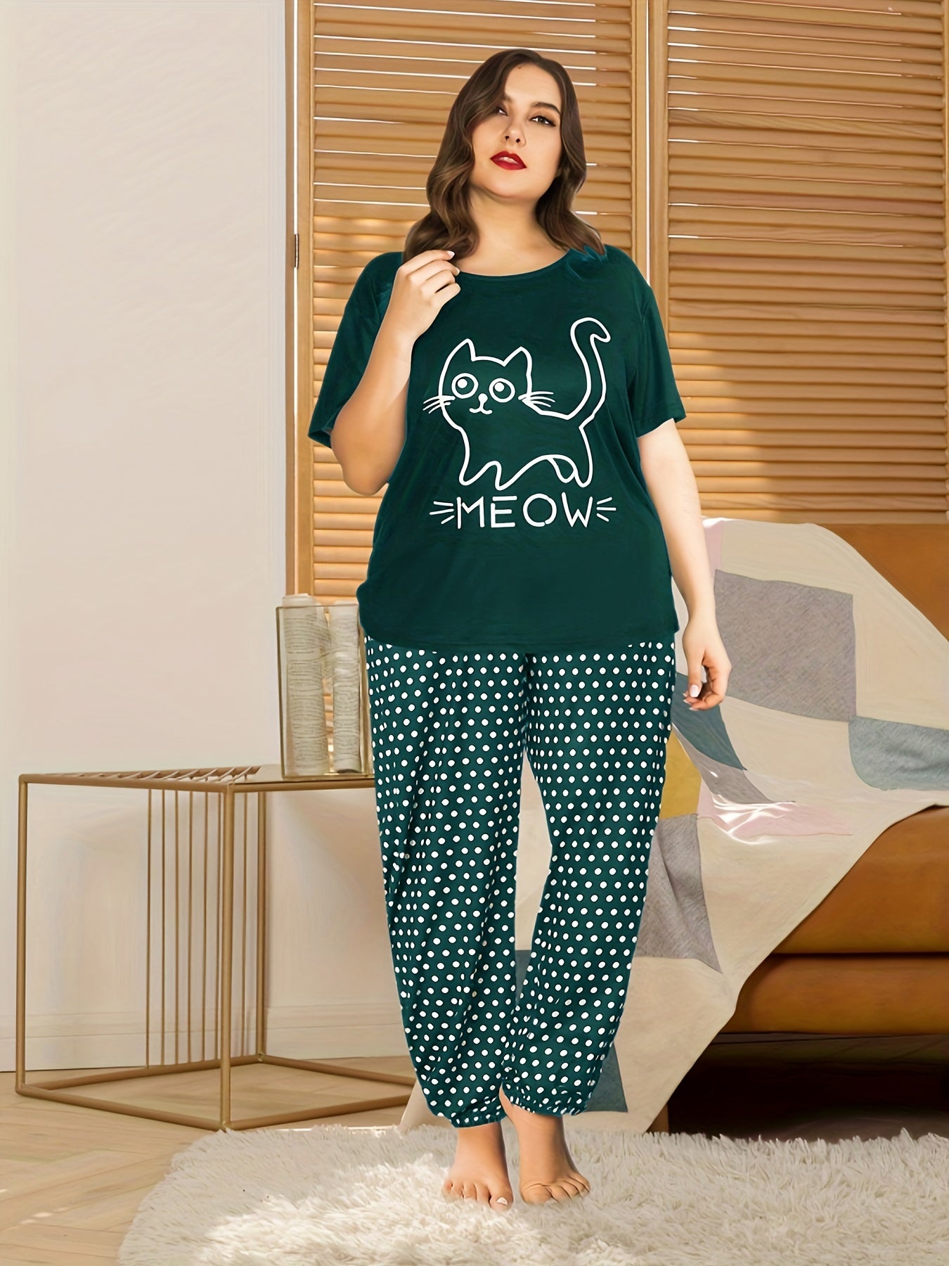  Cat Print Short Sleeve T-shirt & Dot Print Pants Pajama Set