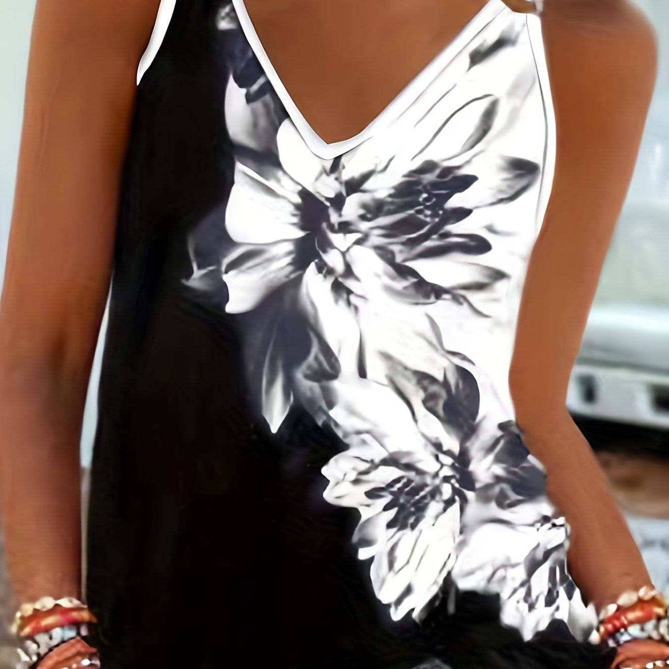  Floral Print V Neck Tank Top