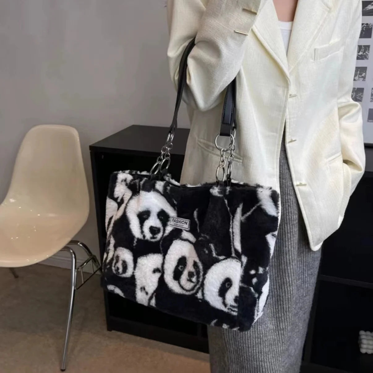 Furry Large Capacity Tote Bag for Women, Lightweight Outing Shoulder Bag