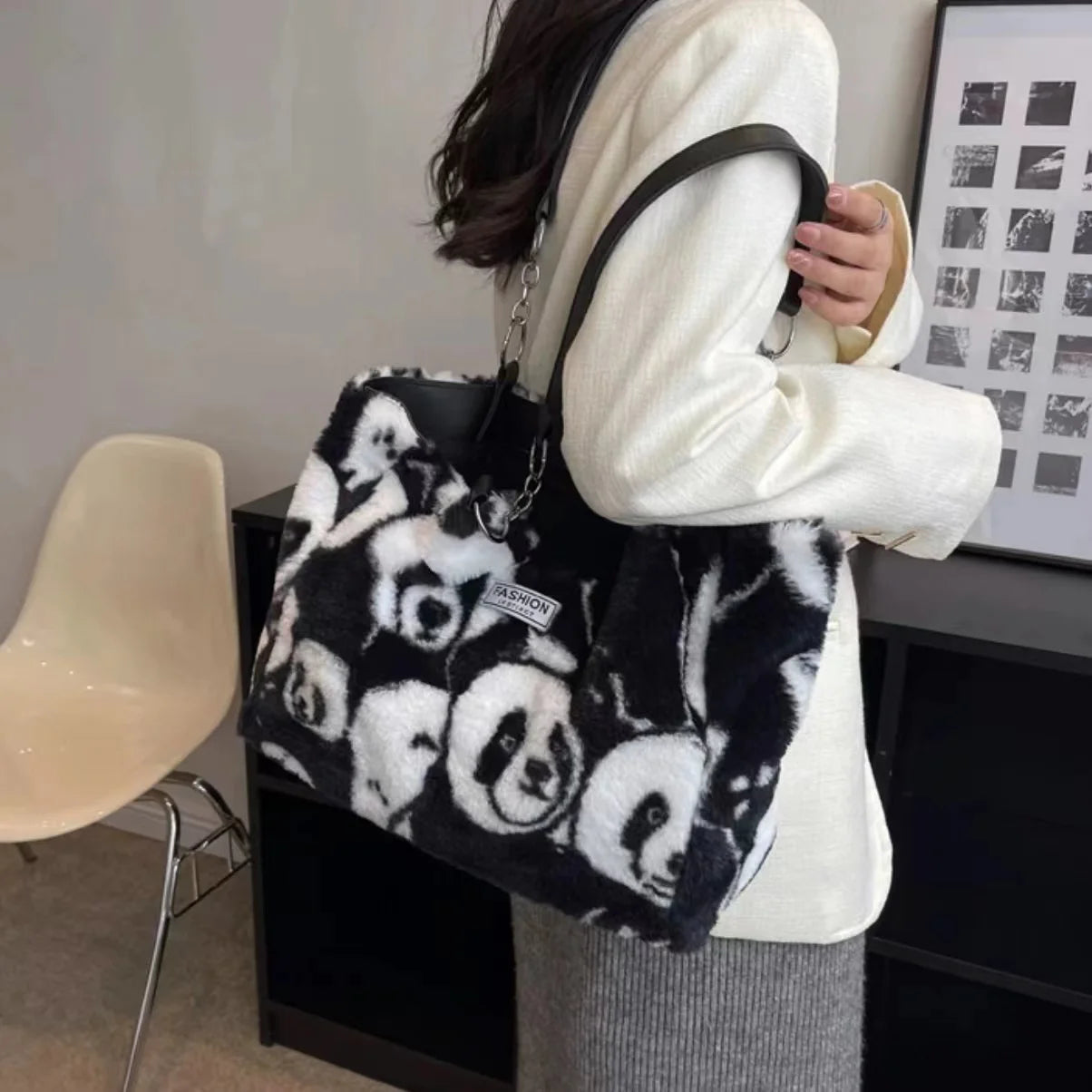 Furry Large Capacity Tote Bag for Women, Lightweight Outing Shoulder Bag