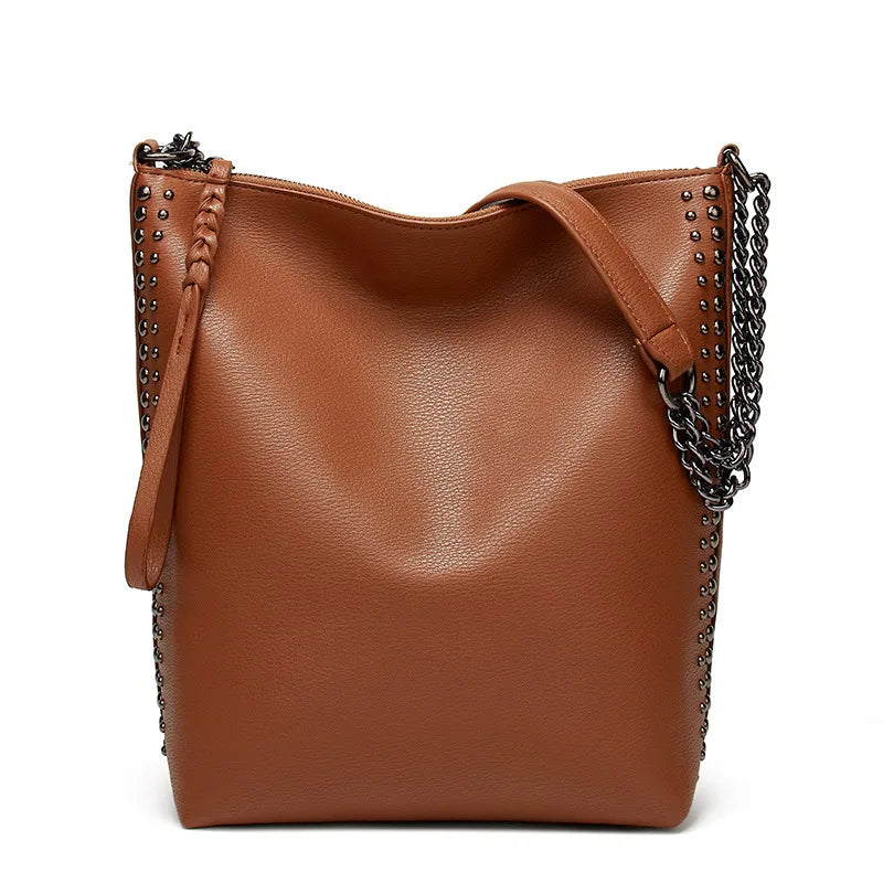 Rivet Bucket Bag Casual Wild Large Capacity Shoulder Bag Women Crossbody Bags